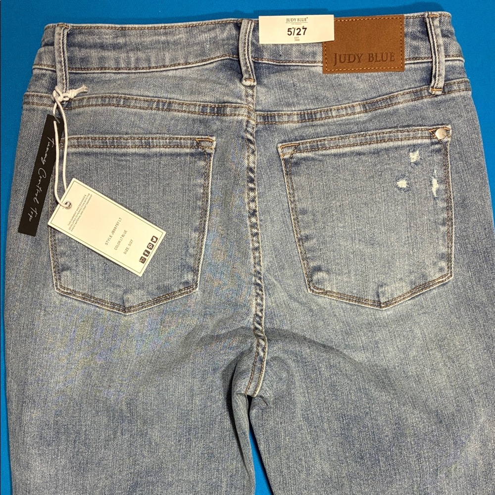 Judy Blue Light Blue Distressed Skinny Jeans *NWT* - Picture 8 of 16